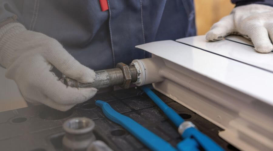 Expert burst pipe repair services in Riverside, IL